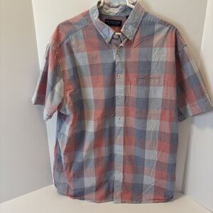 Roundtree & Yorke Men’s Seersucker XLT  Shirt 100% Cotton, Red & Blue